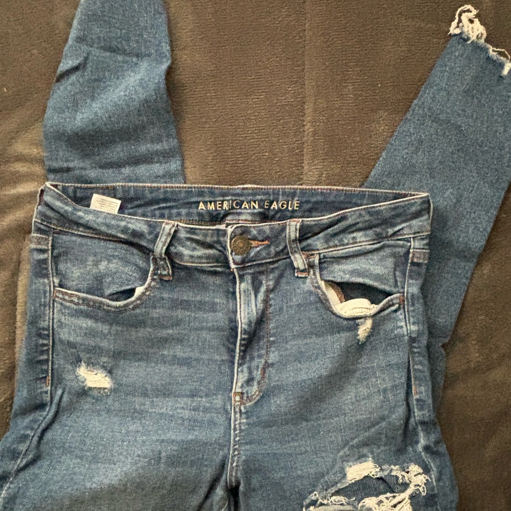 American Eagle Women's Ripped Jeans
